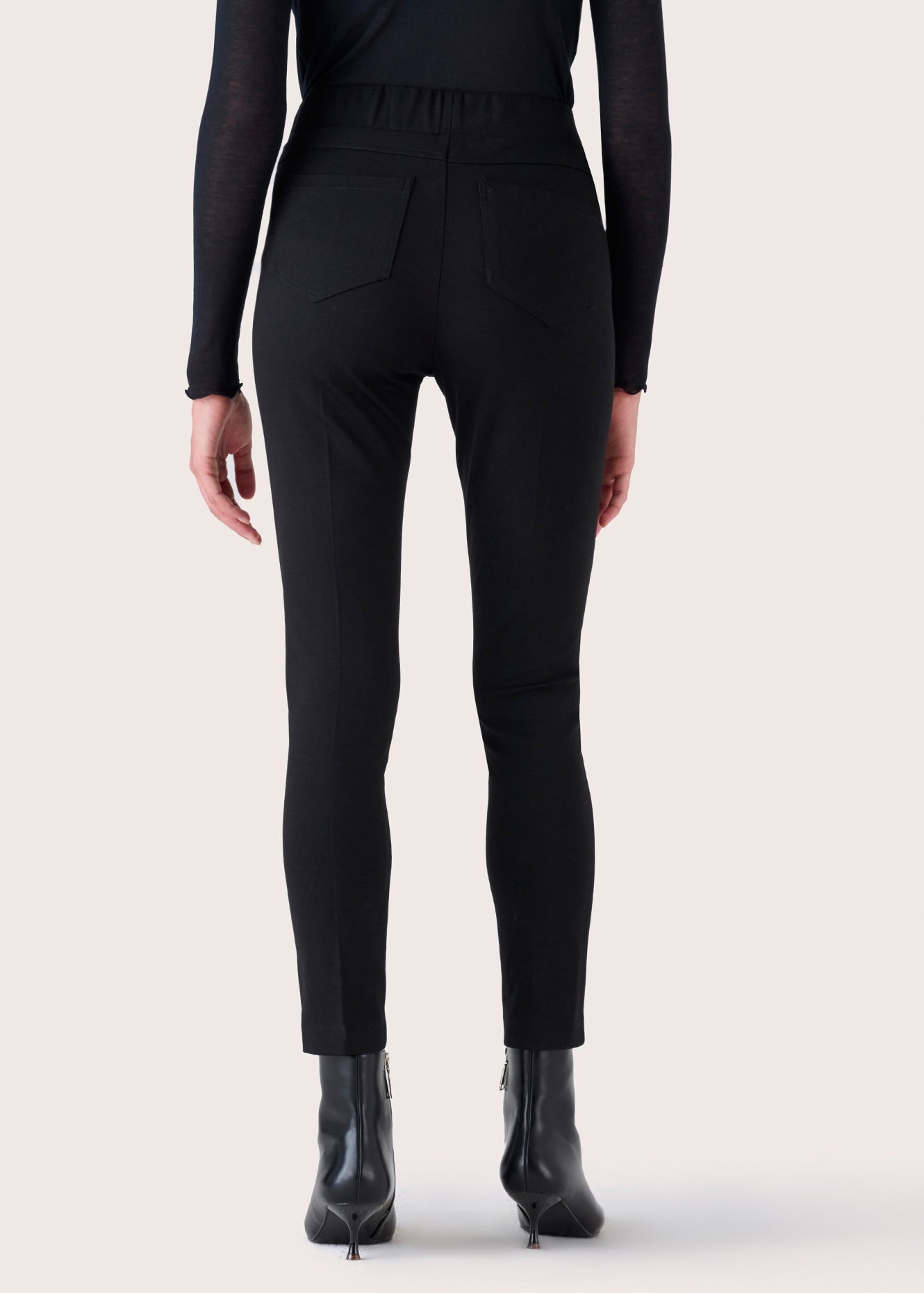 Pantalone Kelly in punto Milano