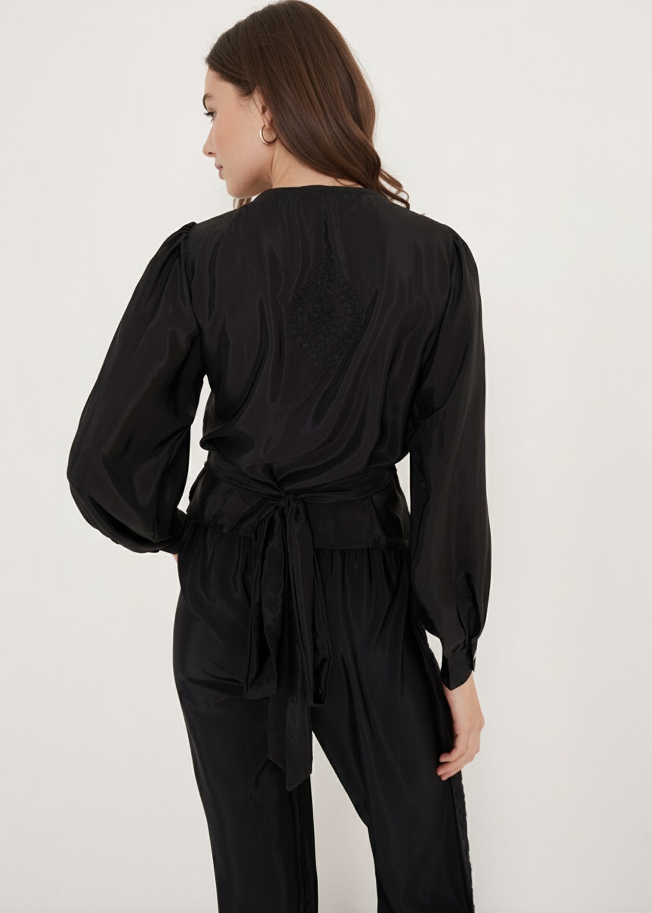 Blusa Baia Wrap Con Ricamo