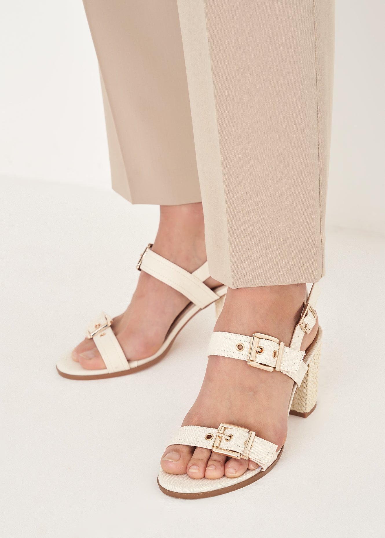 Sandalo Surly in canvas