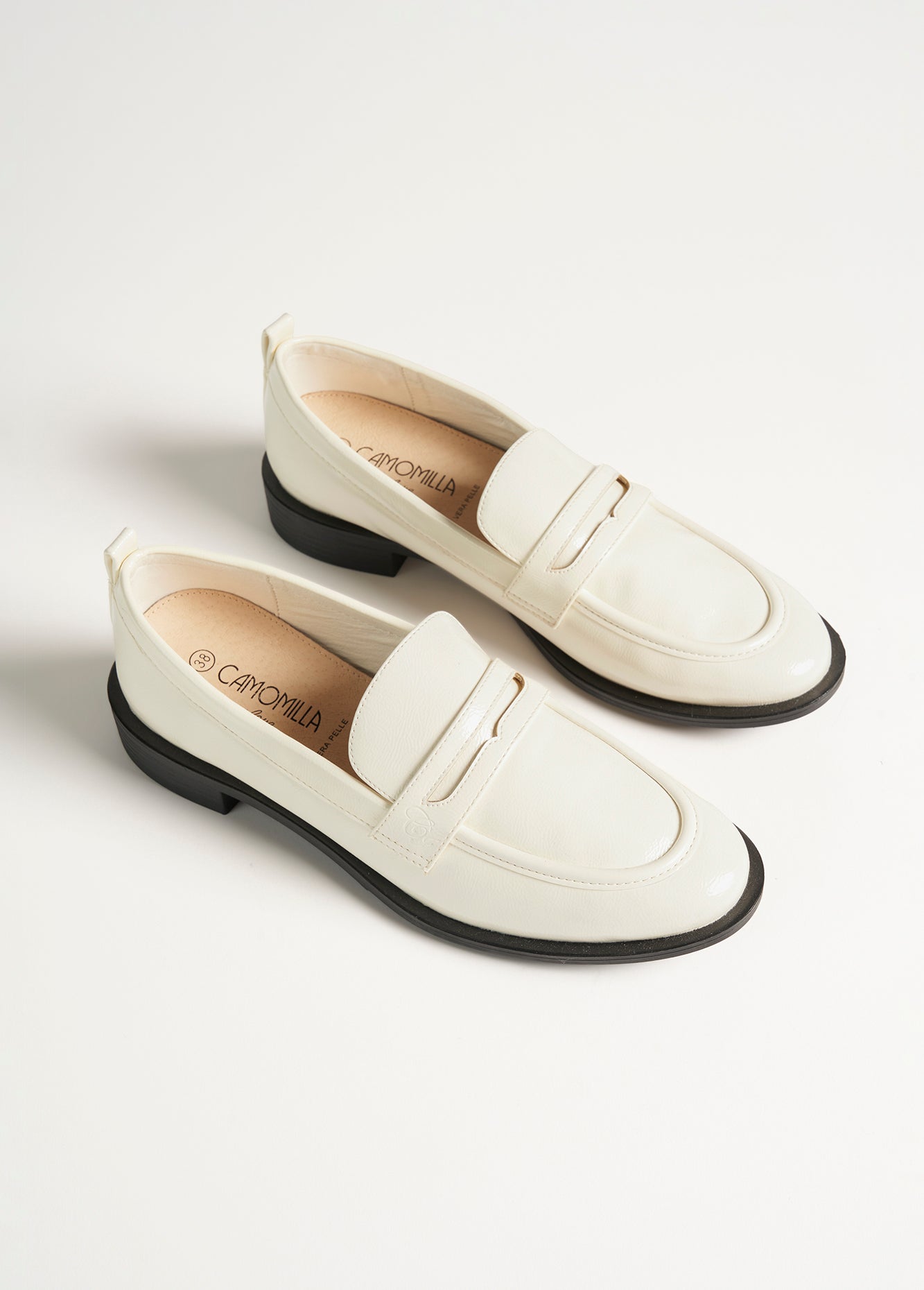 Mocassino Semm in ecopelle verniciata