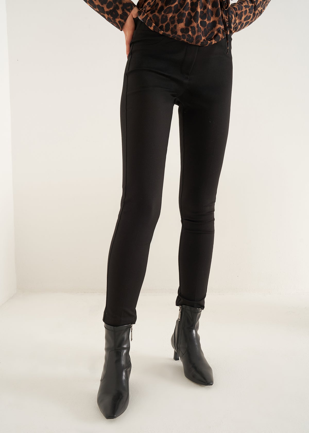 Pantaloni Kelly skinny in punto Milano