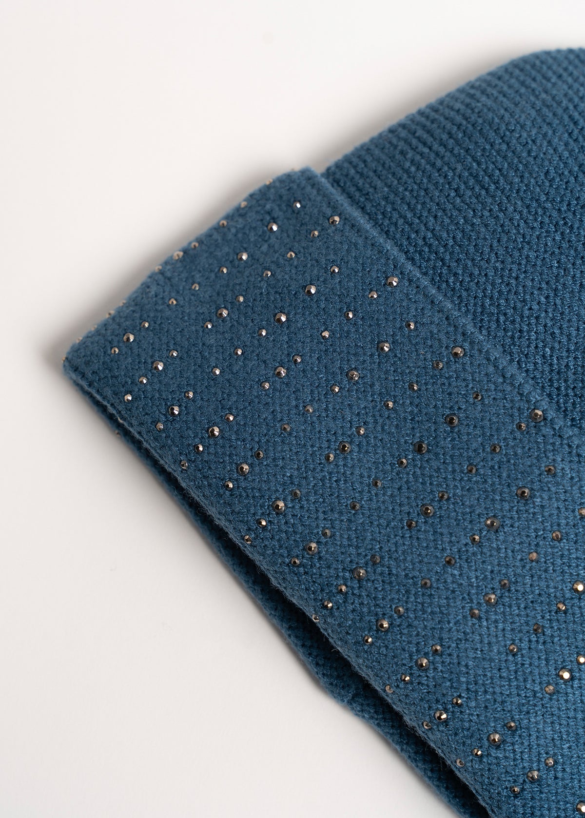Cappello Ckye con micro strass