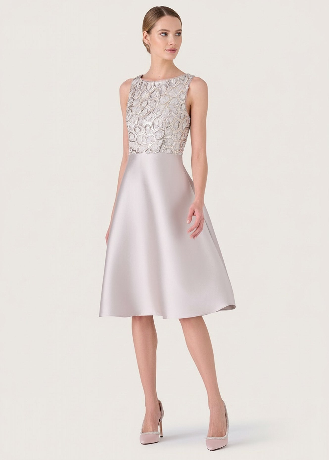 Abito Margaret in Mikado