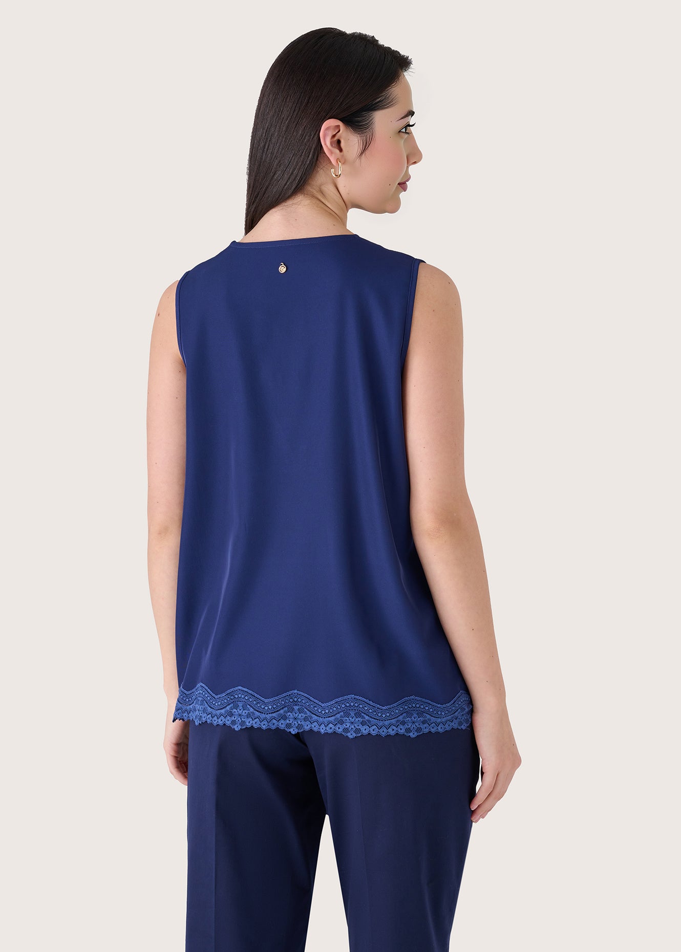 Top Tea con pizzo