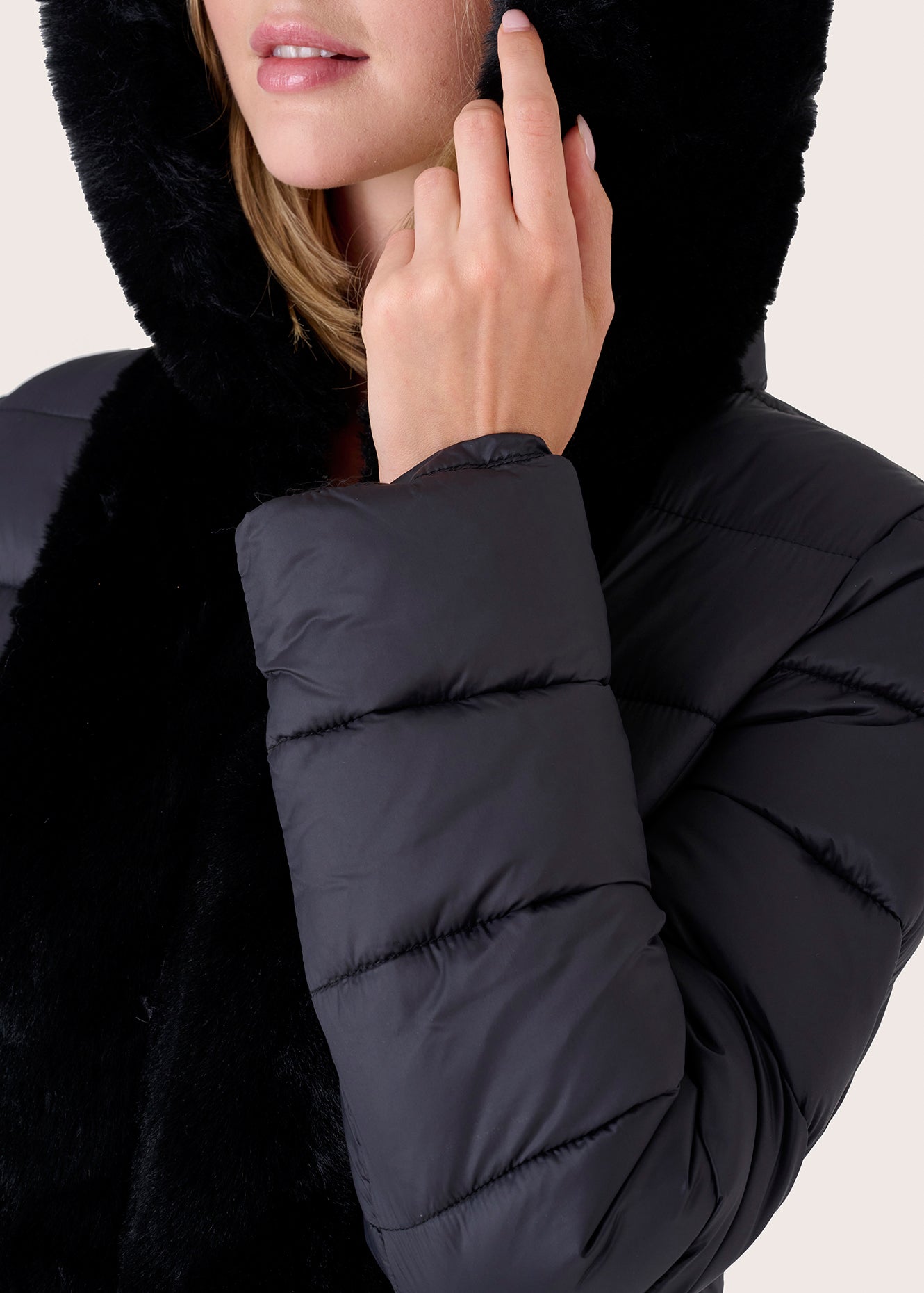 Piumino Pica con eco pelliccia