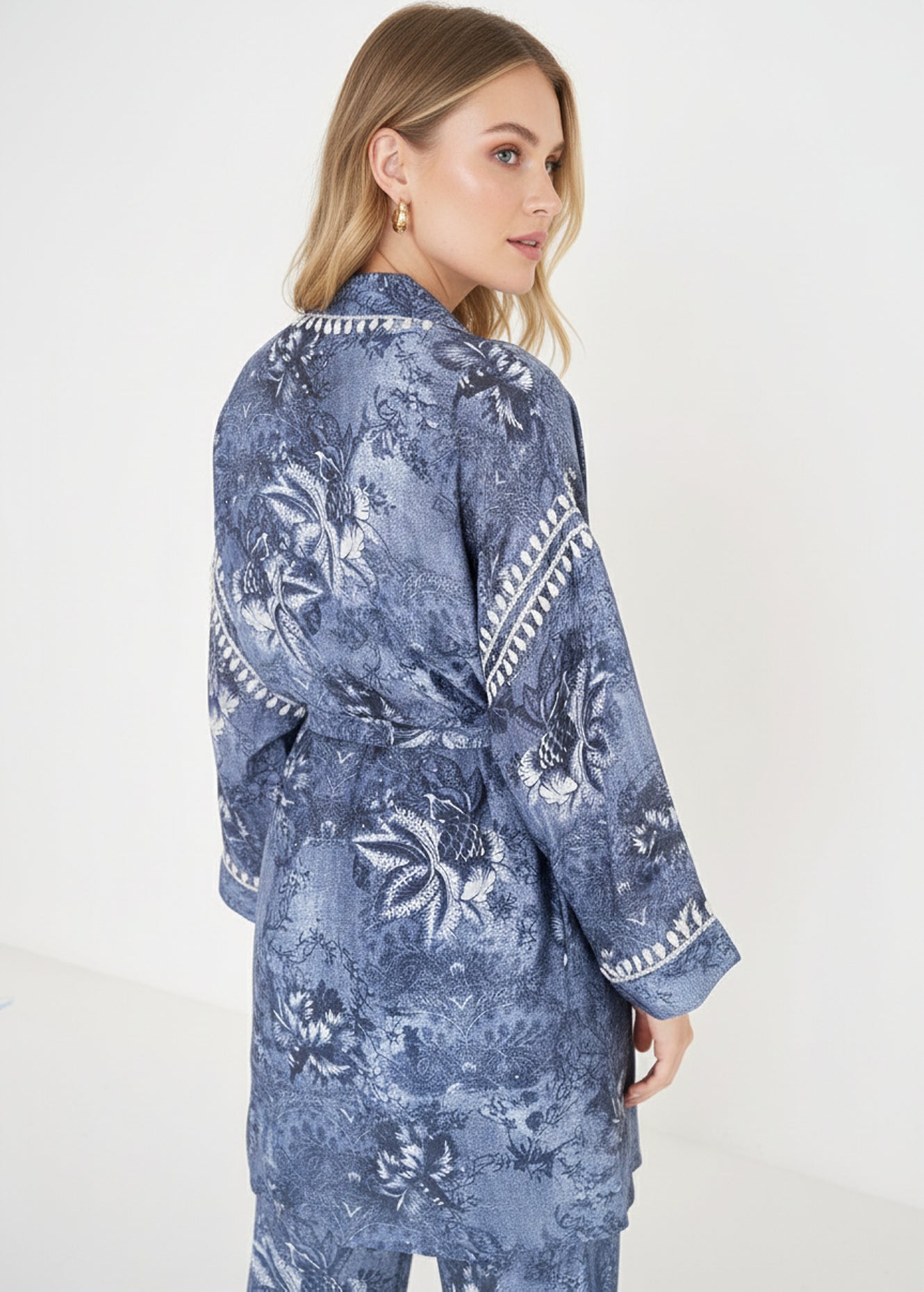 Coprispalle Calcutta modello kimono