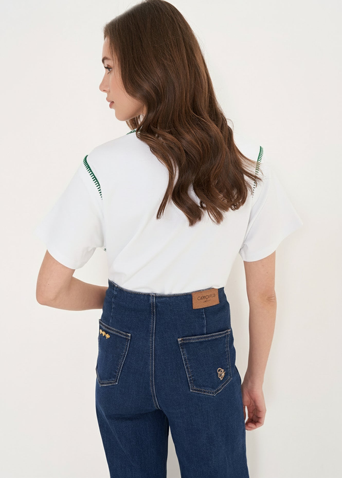 T-shirt Stuzy Ricamo a Mano