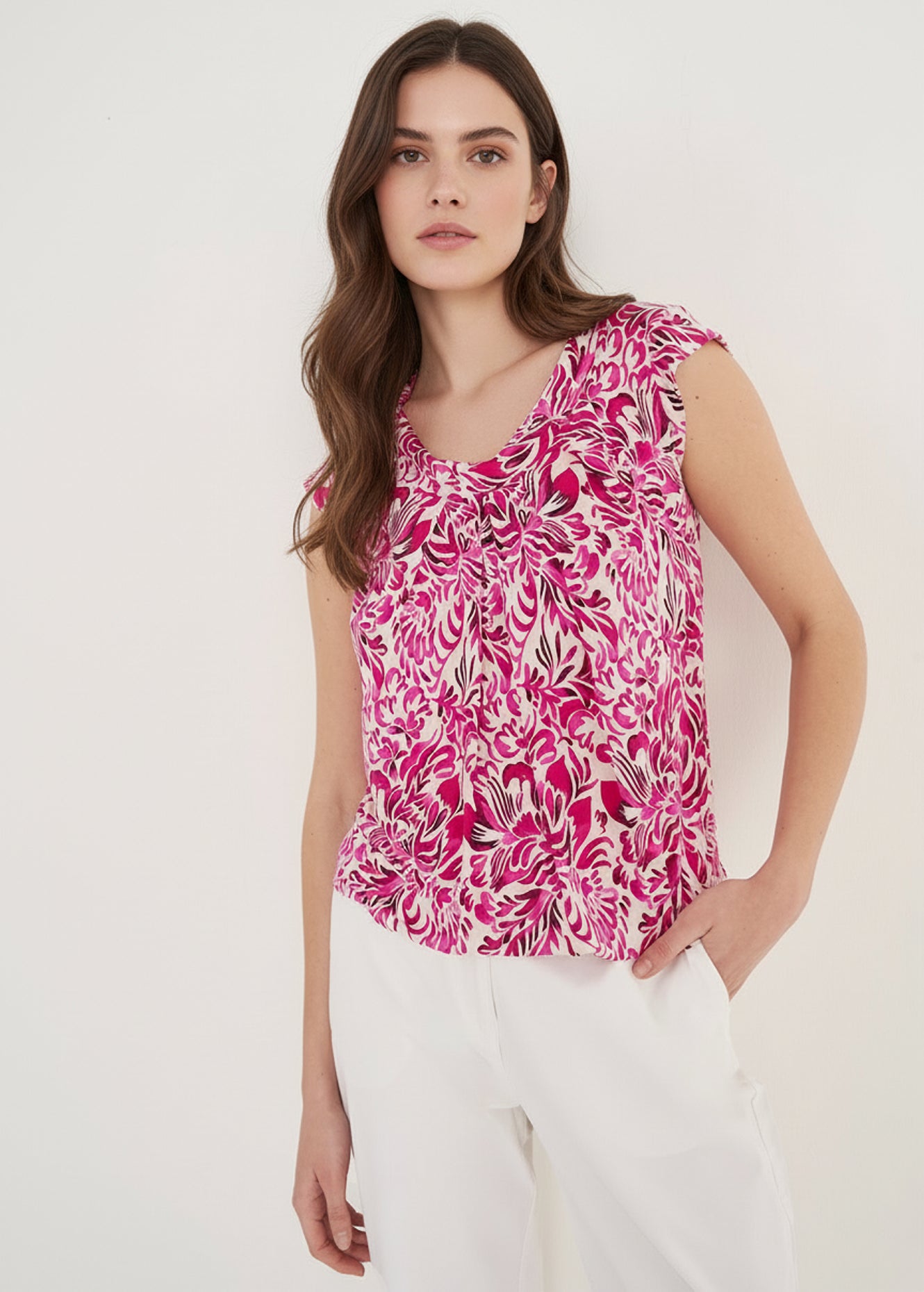 Blusa Starry Modello Ovetto