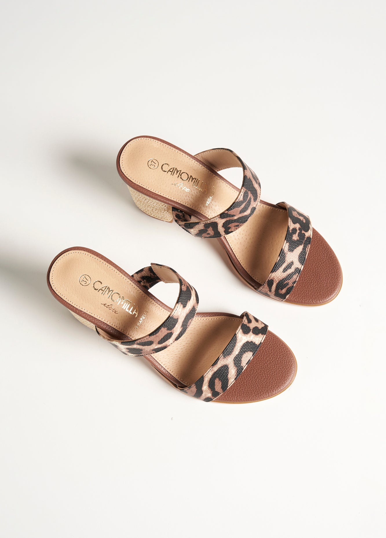 Sandalo Sacula in ecopelle animalier