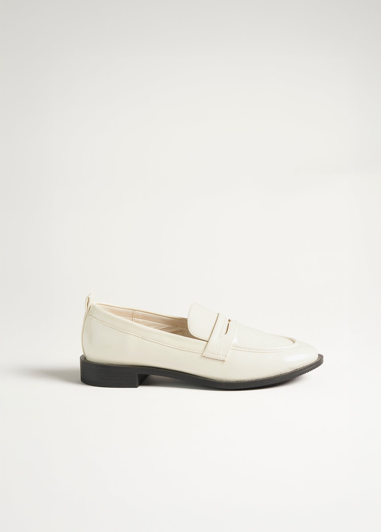 Mocassino Semm in ecopelle verniciata