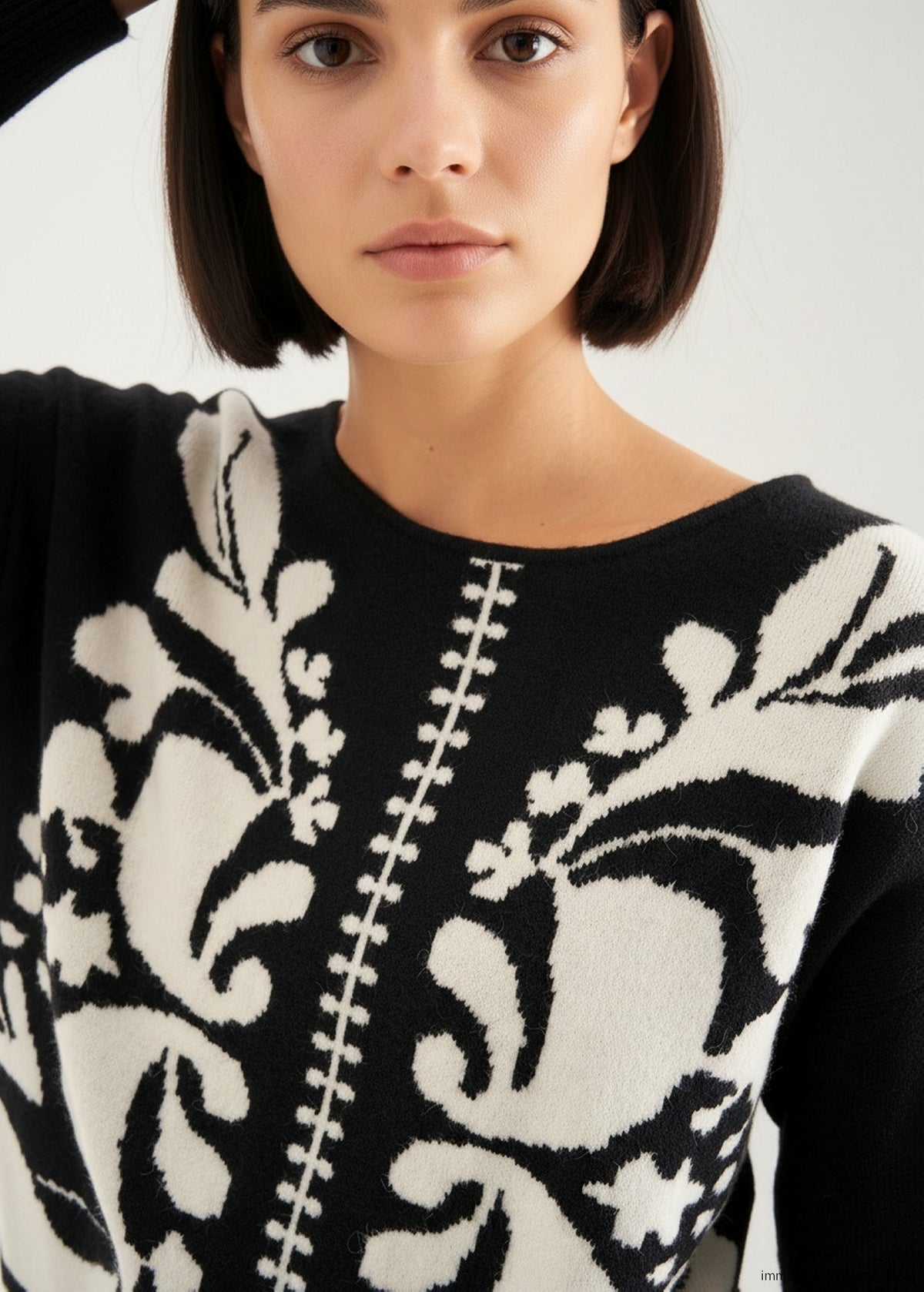 Maglia Maira con decoro a contrasto