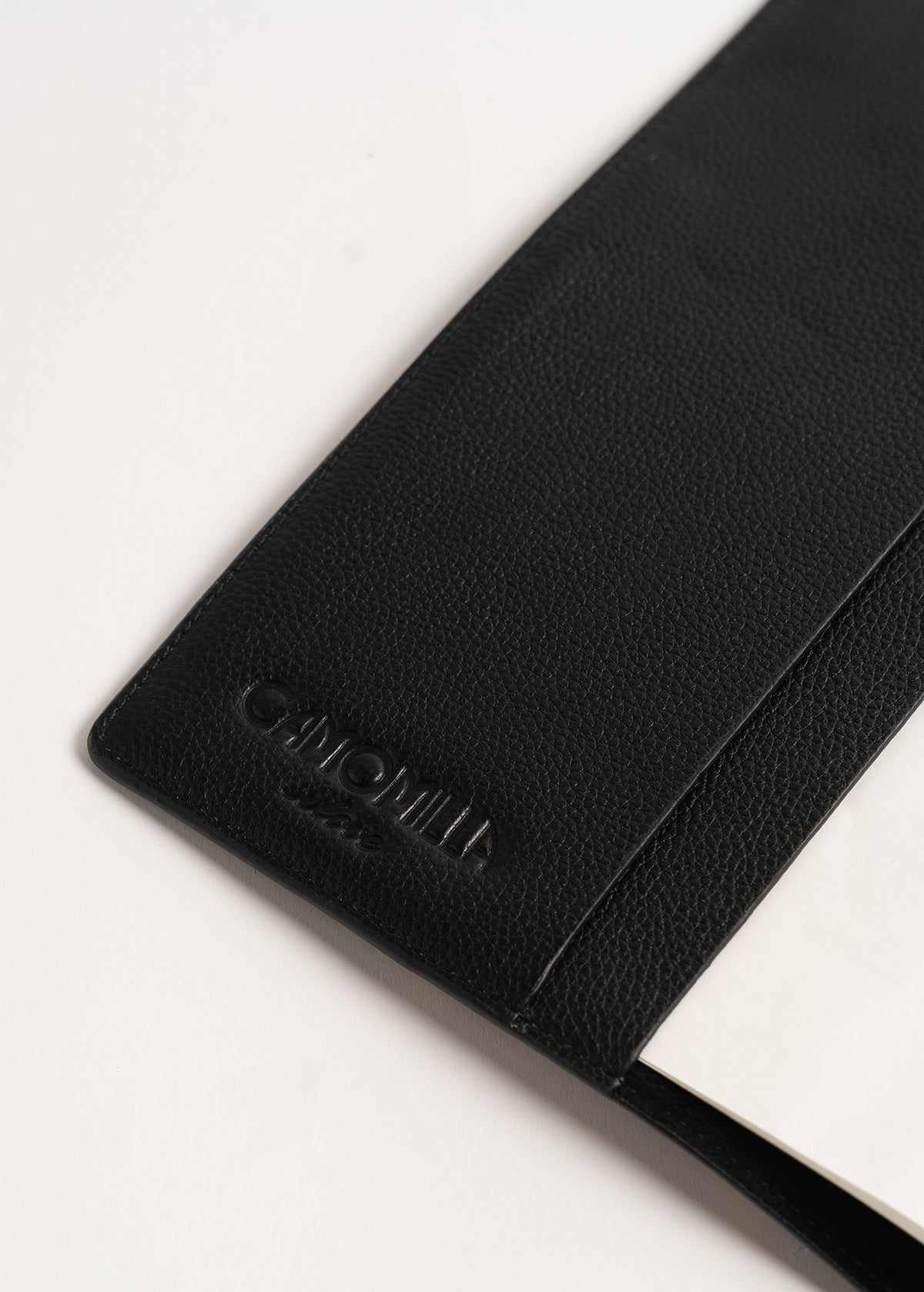 Cover Camelia in vero cavallino